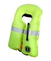 MD3183 02 hydrostatic auto inflatable with sailing harness inflated replaces Stearns 1470